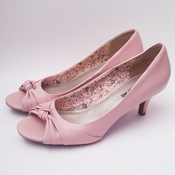 AMERICAN EAGLE Pink Front Knot Peep-Toe Kitty Heels - Picture 4 of 12